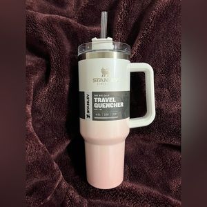 Stanley 40 oz Stainless Steal Adventure Quencher Tumbler-Parfait Ombre